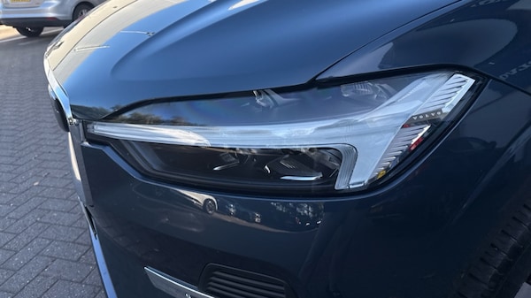 Used Volvo XC60 2023 for sale - 76176267: Photo 23