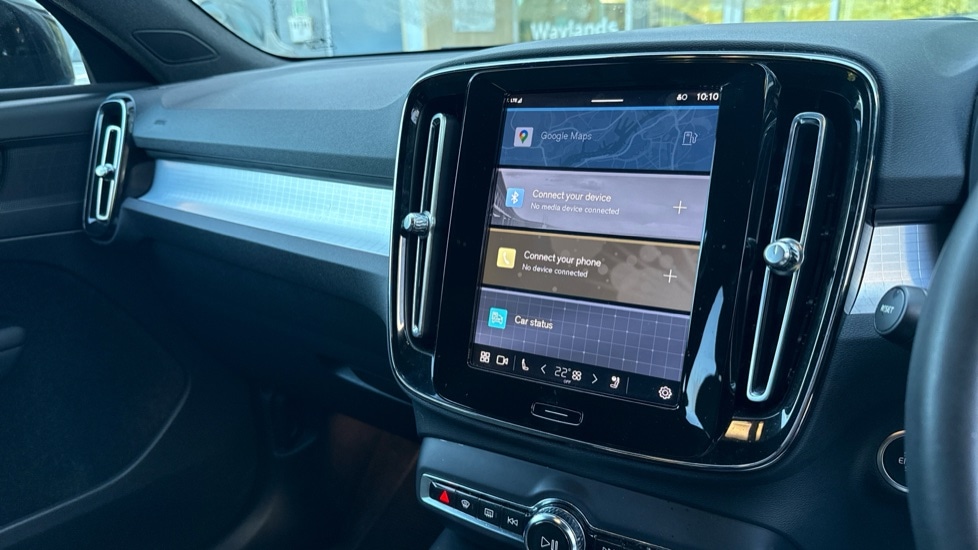 Used Volvo XC40 2023 for sale - 76487132: Photo 12