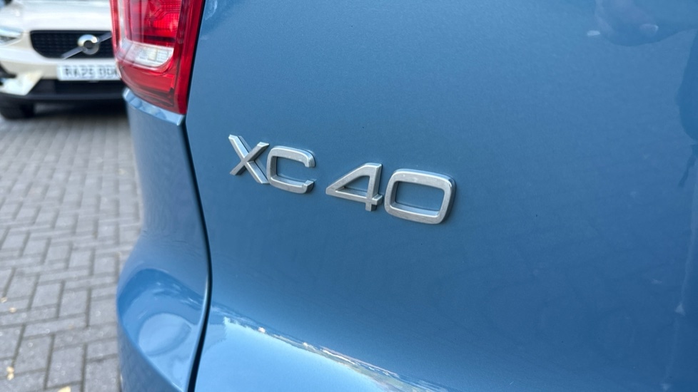 Used Volvo XC40 2023 for sale - 76487132: Photo 20