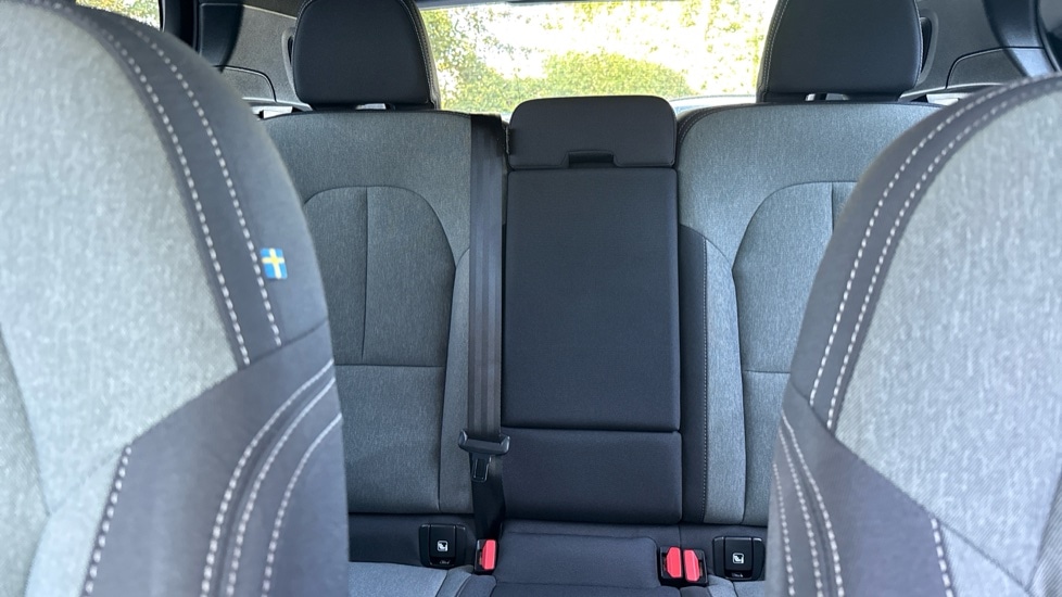 Used Volvo XC40 2023 for sale - 76487132: Photo 27