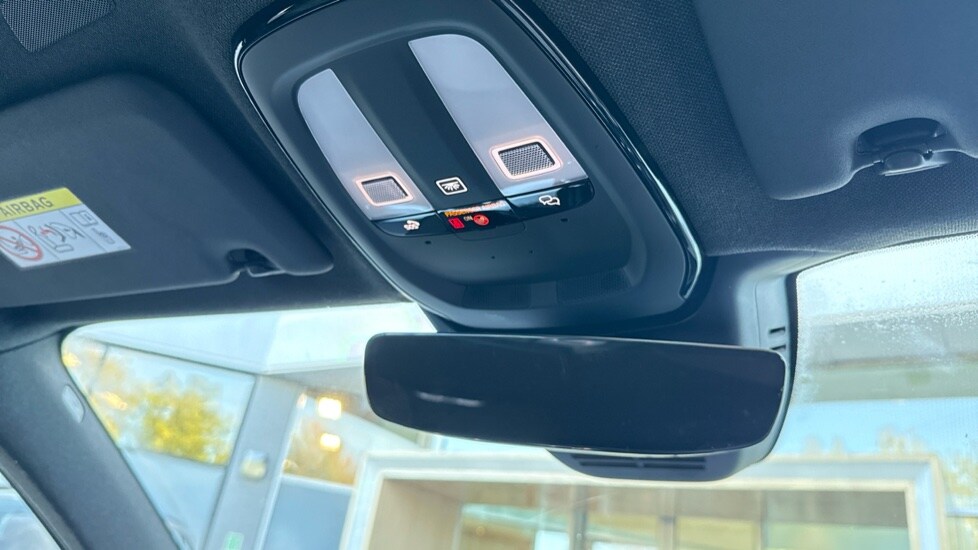 Used Volvo XC40 2023 for sale - 76487132: Photo 36