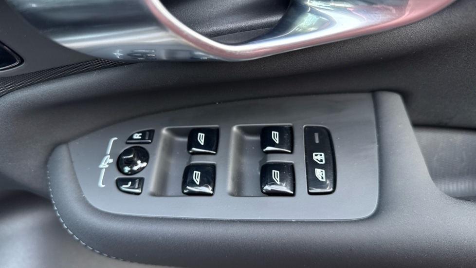 Used Volvo XC90 2025 for sale - 77413748: Photo 25