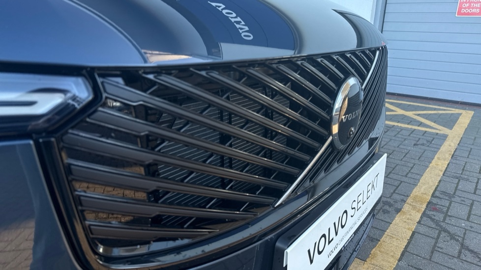 Used Volvo XC90 2025 for sale - 77067796: Photo 17