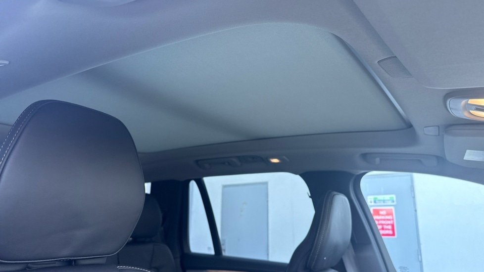 Used Volvo XC90 2025 for sale - 77067796: Photo 42