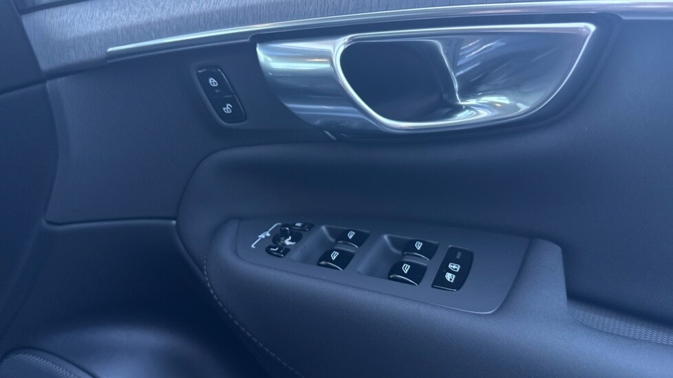 Used Volvo XC90 2025 for sale - 77067796: Photo 47