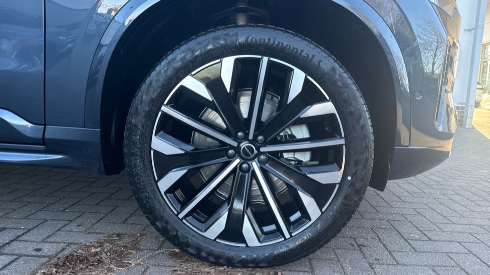 Used Volvo XC90 2025 for sale - 77067796: Photo 9