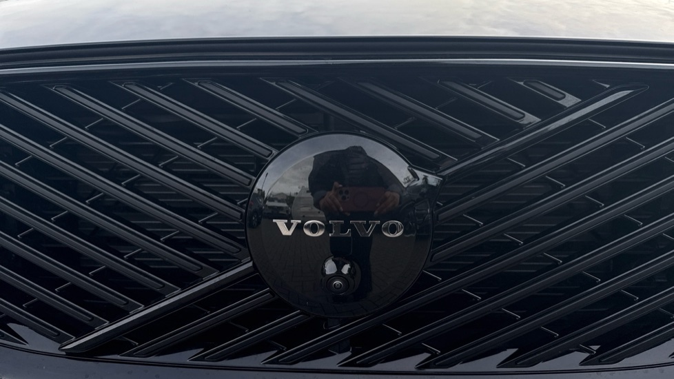Used Volvo XC60 2025 for sale - 75860166: Photo 21