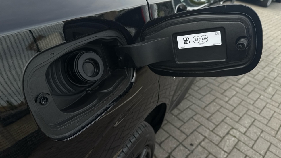 Used Volvo XC60 2025 for sale - 75860166: Photo 22