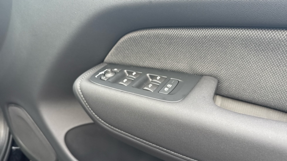 Used Volvo XC60 2025 for sale - 75860166: Photo 25