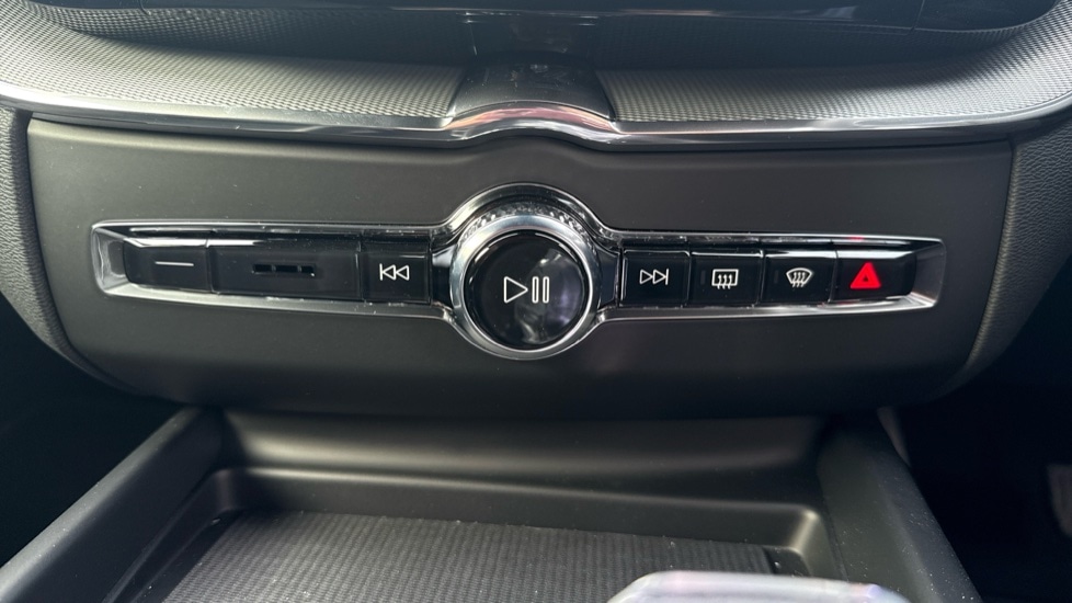 Used Volvo XC60 2025 for sale - 75860166: Photo 34