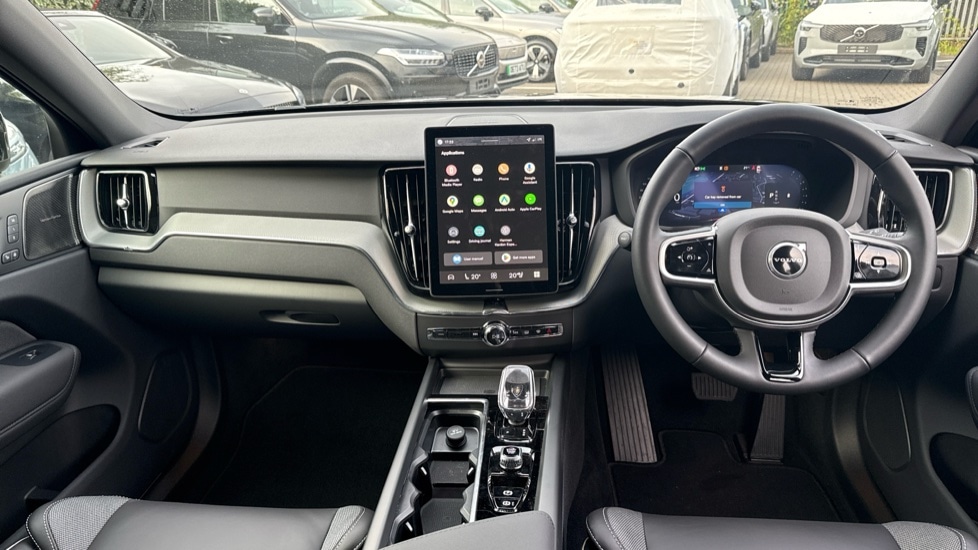 Used Volvo XC60 2025 for sale - 75860166: Photo 5
