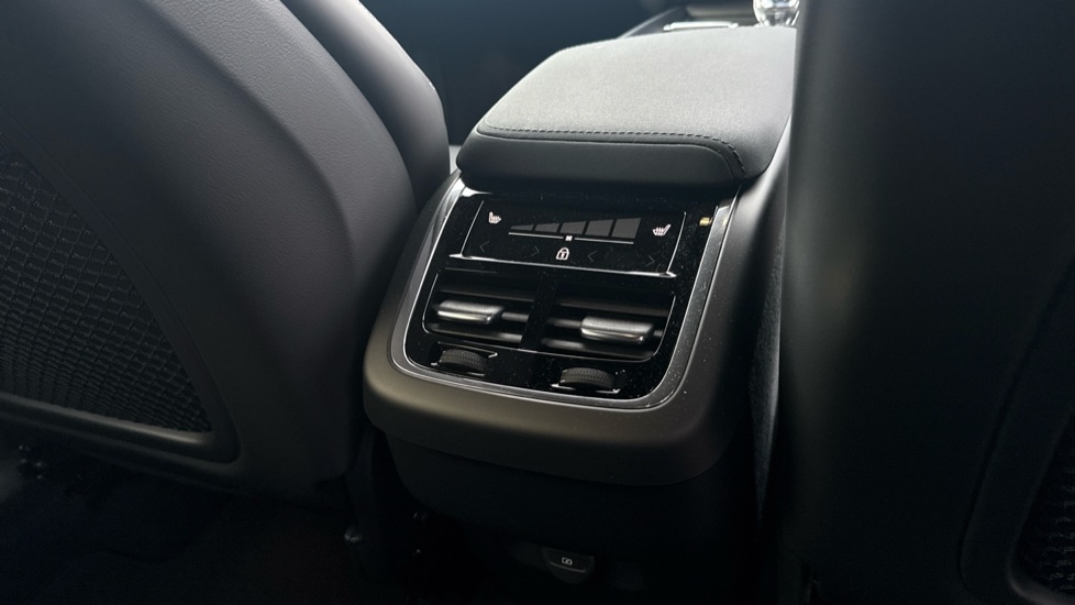 Used Volvo XC60 2025 for sale - 75860166: Photo 51
