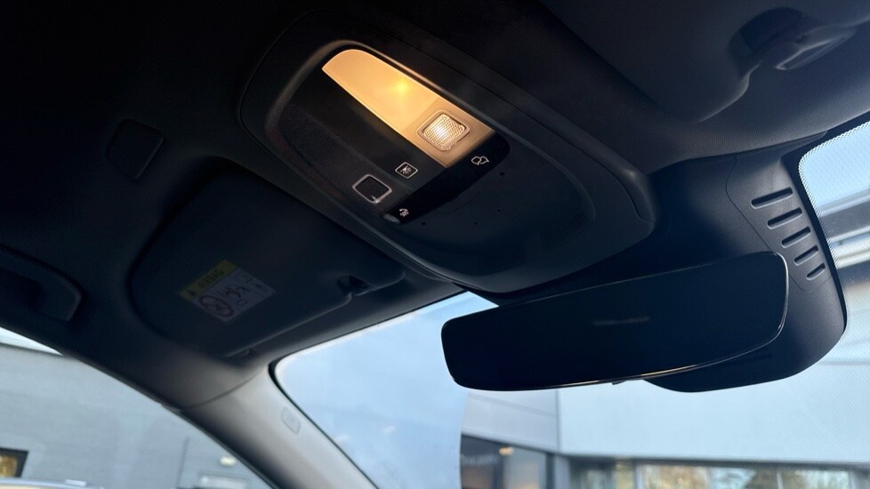 Used Volvo XC60 2025 for sale - 76696393: Photo 37