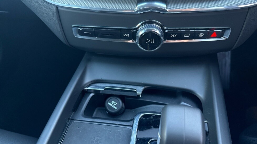 Used Volvo XC60 2025 for sale - 76696393: Photo 49