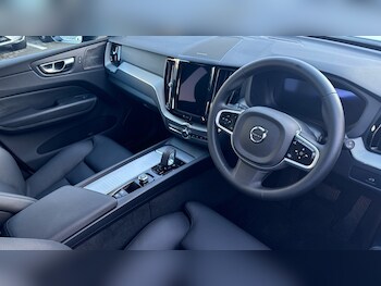 Used Volvo XC60 2025 for sale - 76696393: Photo