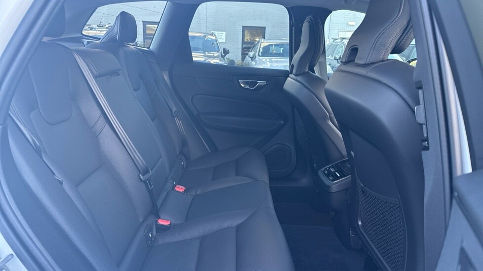 Used Volvo XC60 2025 for sale - 76696393: Photo 6
