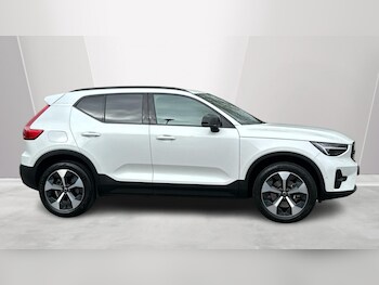 Used Volvo XC40 2023 for sale - 78080899: Photo