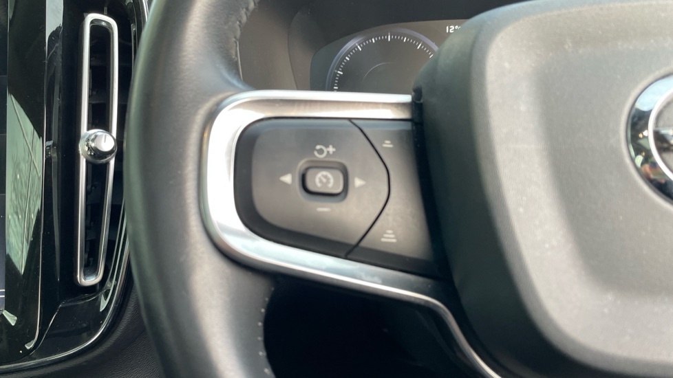 Used Volvo XC40 2019 for sale - 77702763: Photo 28