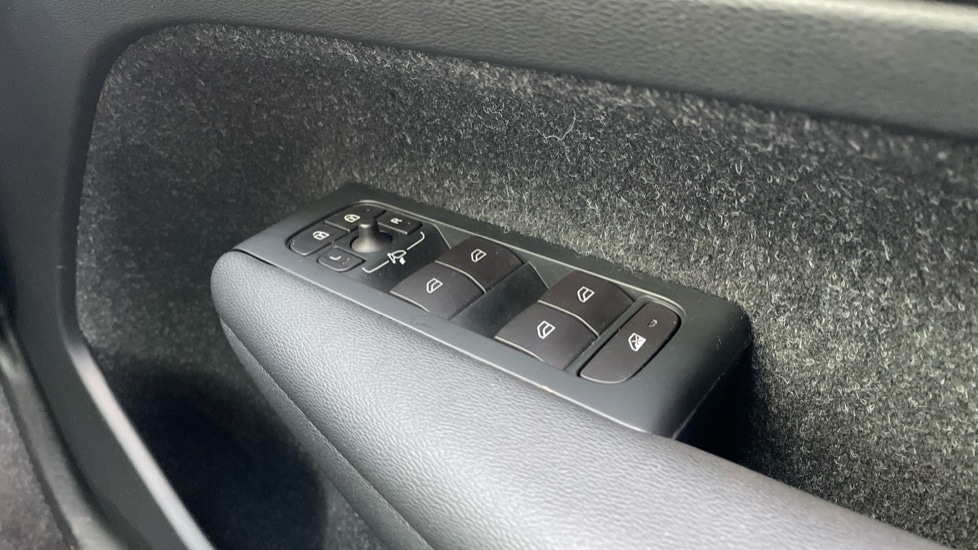 Used Volvo XC40 2019 for sale - 77702763: Photo 30