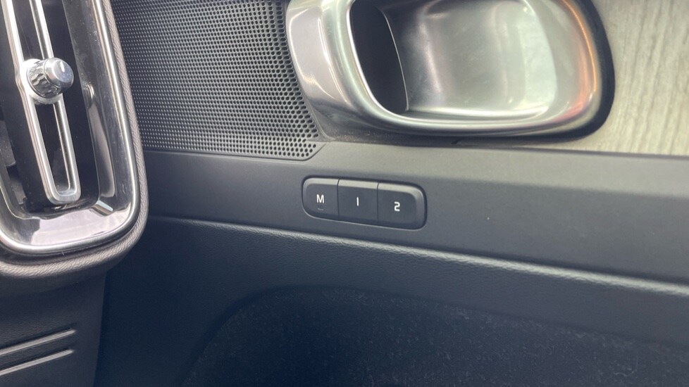 Used Volvo XC40 2019 for sale - 77702763: Photo 31