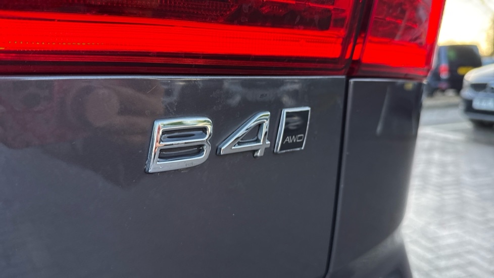 Used Volvo XC60 2022 for sale - 76842020: Photo 18