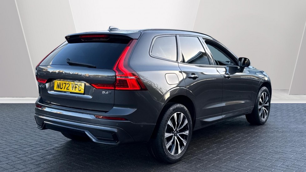 Used Volvo XC60 2022 for sale - 76842020: Photo 2