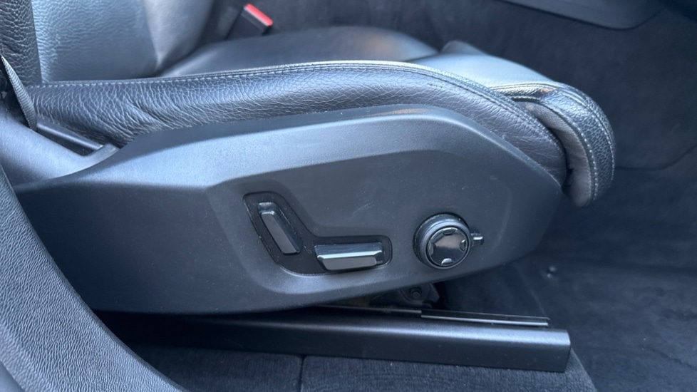 Used Volvo XC60 2022 for sale - 76842020: Photo 33