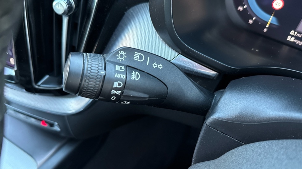 Used Volvo XC60 2022 for sale - 76842020: Photo 43