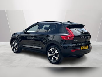 Used Volvo XC40 2025 for sale - 79497407: Photo