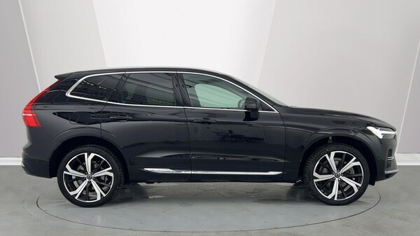 Used Volvo XC60 2024 for sale - 76018086: Photo 3