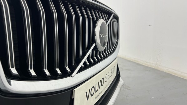 Used Volvo XC60 2024 for sale - 76018086: Photo 52