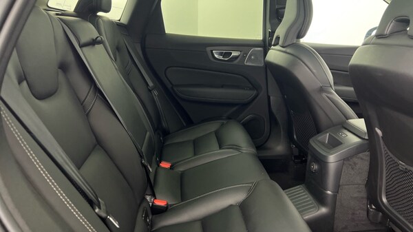 Used Volvo XC60 2024 for sale - 76018086: Photo 6