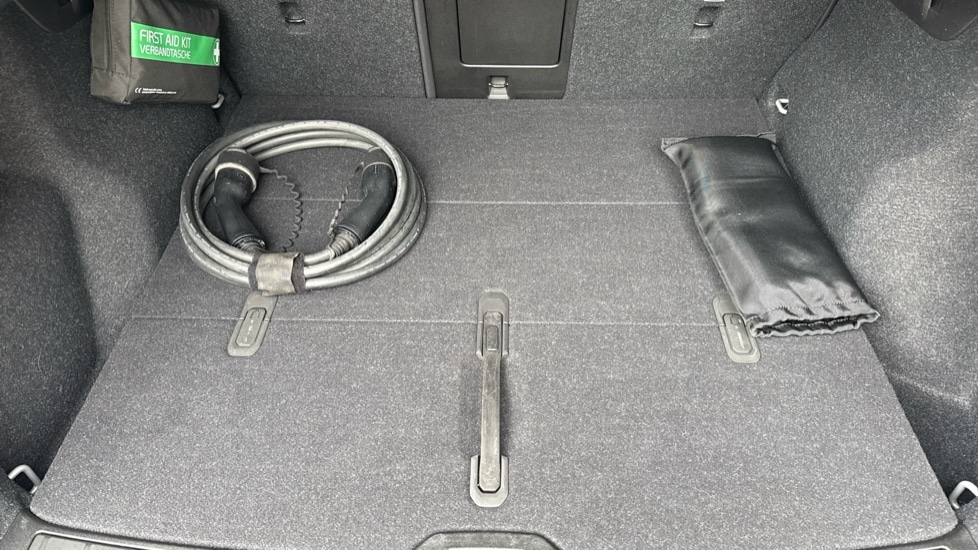 Used Volvo XC40 2023 for sale - 77319103: Photo 17