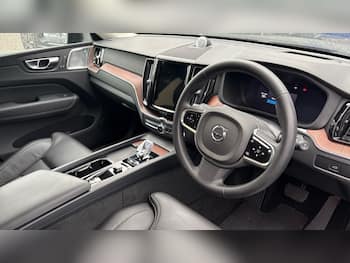Used Volvo XC60 2024 for sale - 79602672: Photo