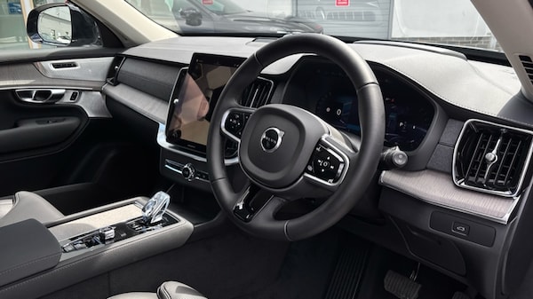 Used Volvo XC90 2025 for sale - 75526537: Photo 4