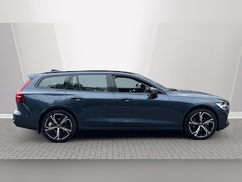 Used Volvo V60 2025 for sale - 75472680: Photo