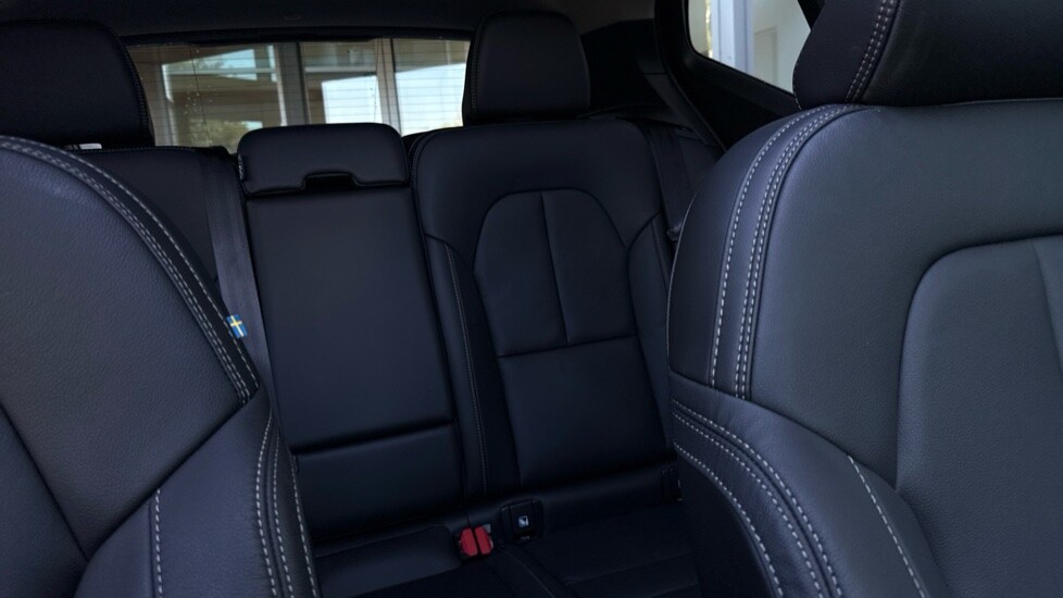 Used Volvo XC40 2025 for sale - 75921901: Photo 36