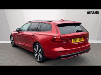 Used Volvo V60 2024 for sale - 74461458: Photo