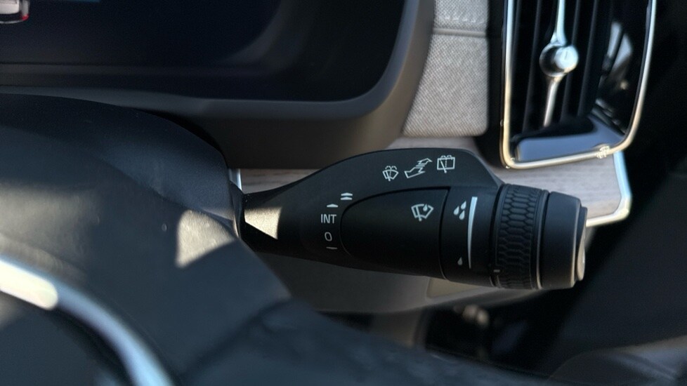 Used Volvo XC90 2025 for sale - 78172665: Photo 38