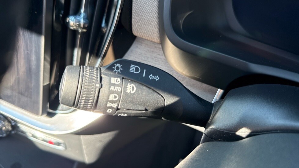 Used Volvo XC90 2025 for sale - 78172665: Photo 39