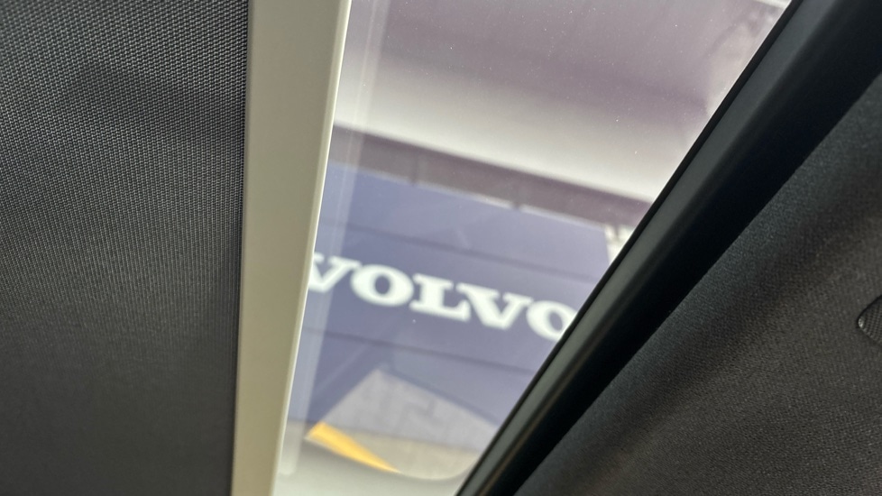 Used Volvo XC40 2025 for sale - 77274036: Photo 35