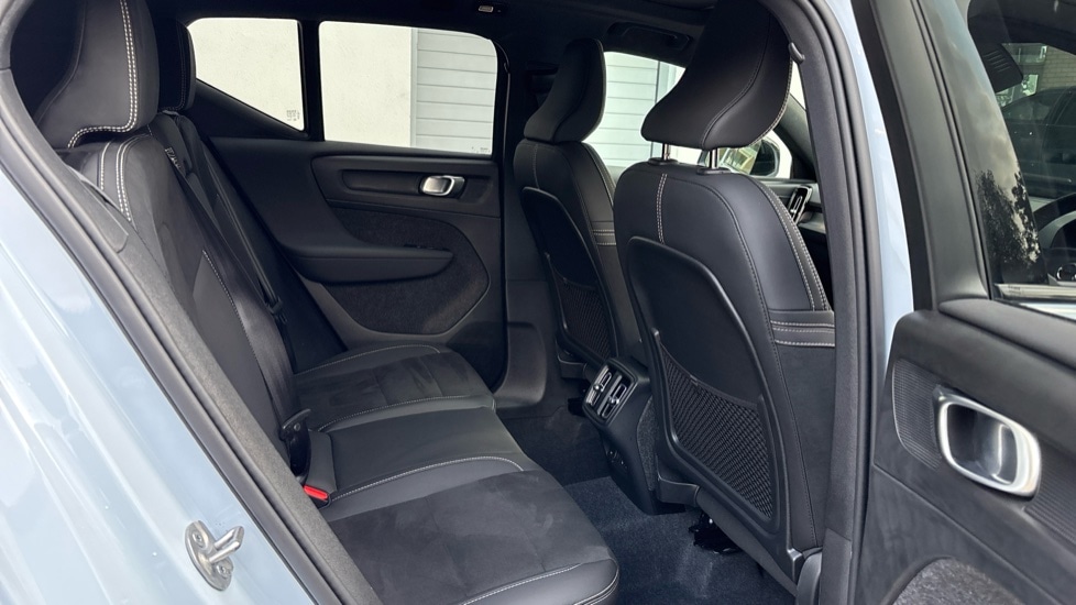 Used Volvo XC40 2025 for sale - 77274036: Photo 6