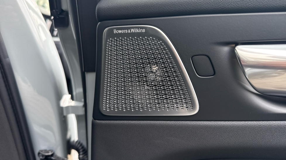 Used Volvo XC60 2025 for sale - 77071043: Photo 39