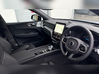 Used Volvo XC60 2025 for sale - 77071043: Photo