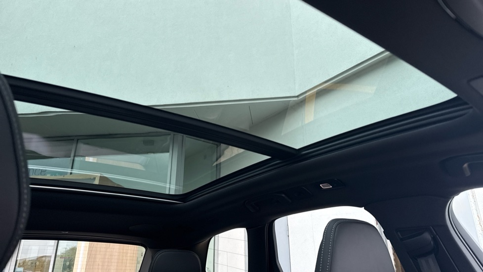 Used Volvo XC60 2025 for sale - 77071043: Photo 54