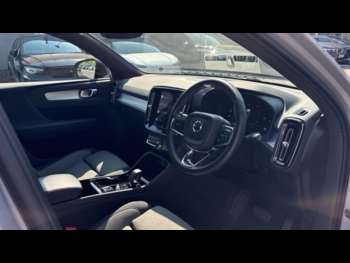 Used Volvo XC40 2023 for sale - 75182542: Photo