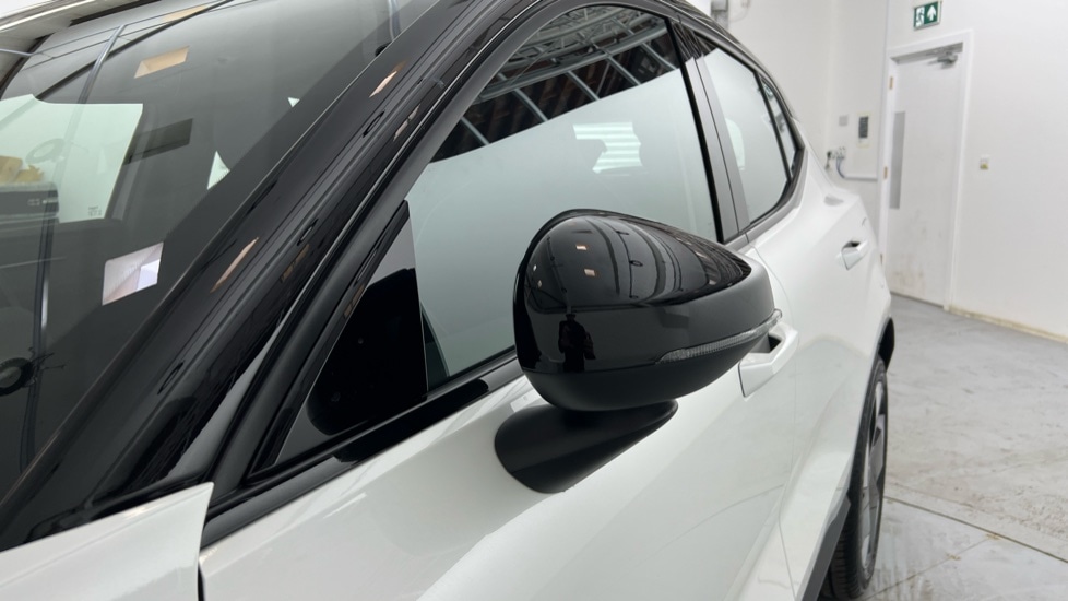 Used Volvo EX30 2025 for sale - 76493955: Photo 68