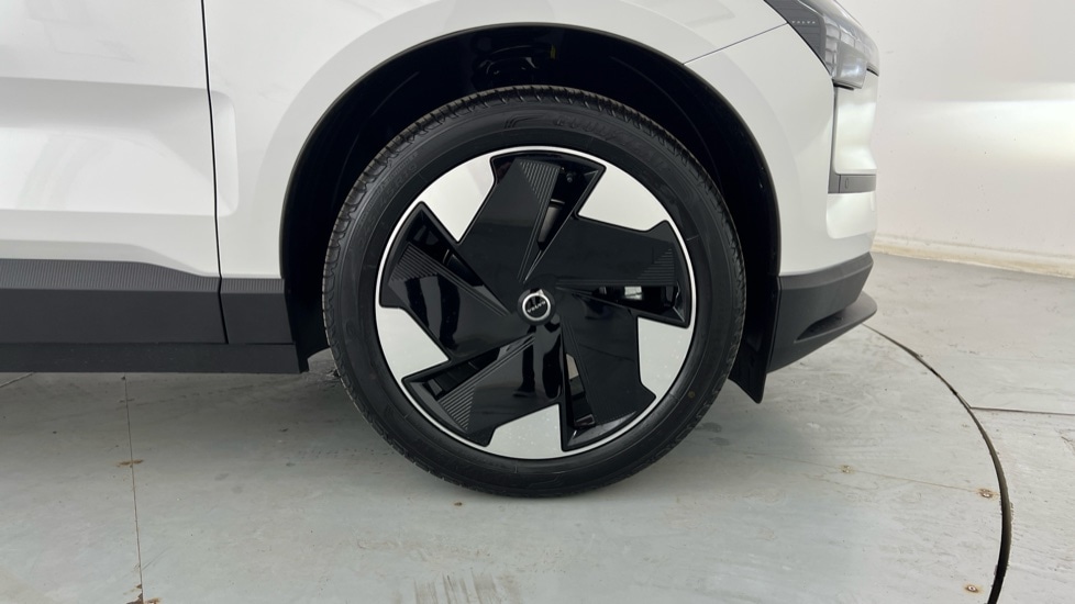 Used Volvo EX30 2025 for sale - 76493955: Photo 9