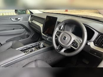 Used Volvo XC60 2025 for sale - 79490325: Photo