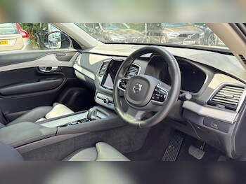 Used Volvo XC90 2024 for sale - 75472430: Photo